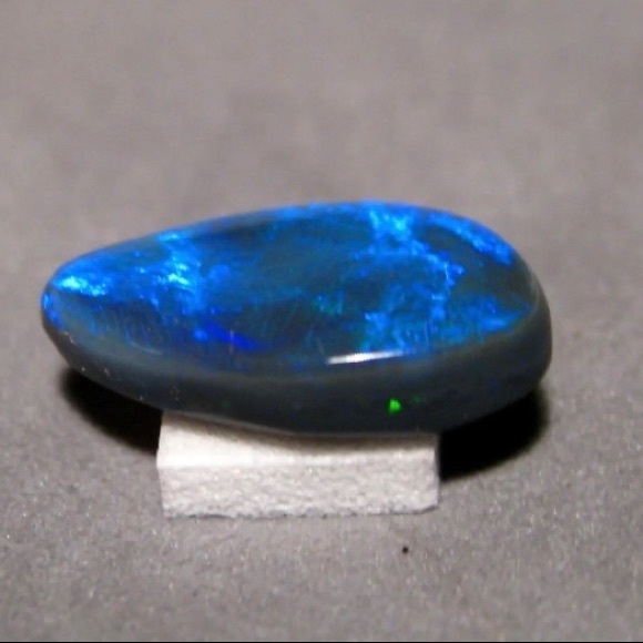 Australian Black Opal - Picture 4 of 8